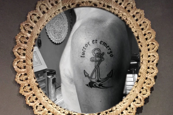 ♂ Anchor tattoo