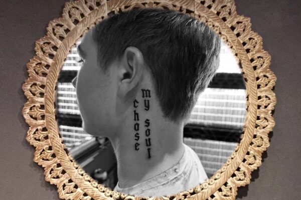 ♂ Neck tattoo